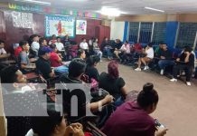 Estudiantes del turno nocturno inician Ciclo Escolar 2024 en el distrito VII de Managua