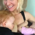 ¿Es correcto? Mujer confiesa que amamanta a la bebé de su hermana ¿Es correcto? Mujer confiesa que le da pecho a la bebé de su hermana