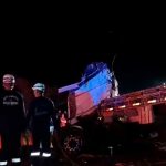 Como «chatarra» terminó un bus turístico de Brasil donde murieron al menos 24 personas Foto: Impactante accidente en Brasil /cortesía