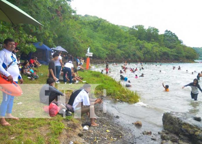 Familias de Nicaragua disfrutan de los destinos turísticos en los departamentos