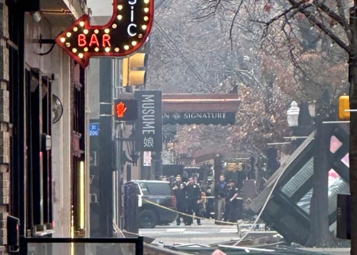 Al menos 21 heridos dejó una explosión en Texas, se buscan a personas atrapadas