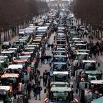 Alemania colapsa con protesta masiva por la eliminación de subsidios Foto: Capital de Alemania bloqueada tras masivas protestas /cortesía