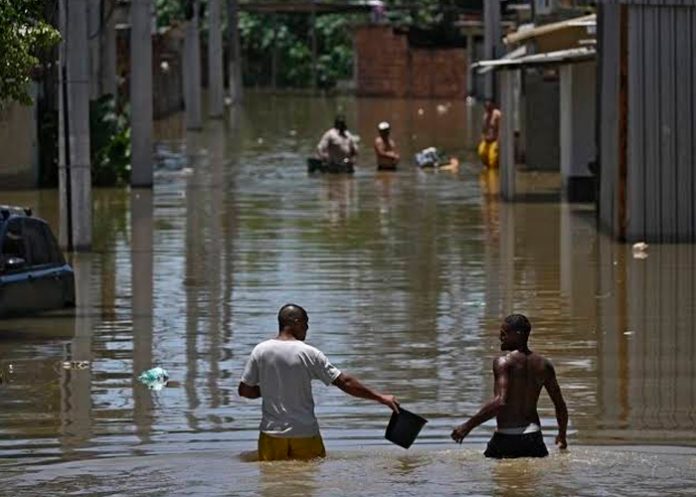 2 Foto: Tragedia en Río de Janeiro: 12 muertos por devastadoras lluvias y deslizamientos/Cortesía