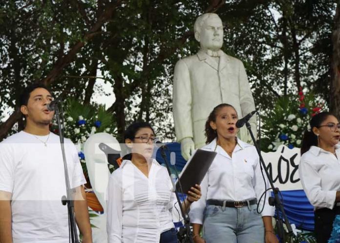 2 Foto: El poeta Rubén Darío sigue presente en las familias nicaragüenses / TN8