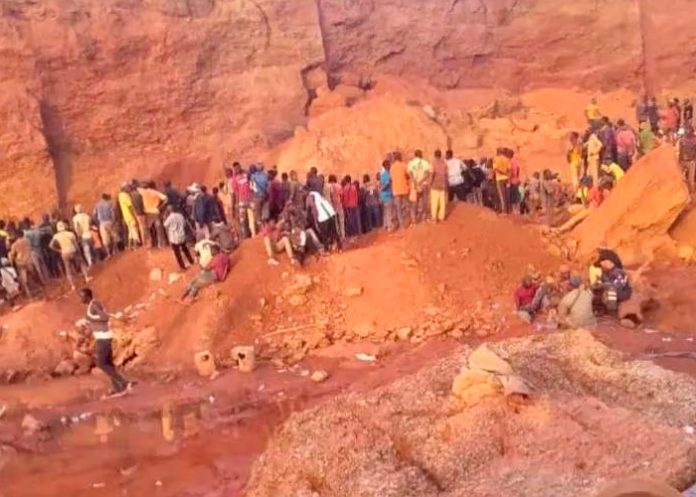 Foto: Trágico derrumbe de una mina en Malí deja más de 70 personas fallecidas/Cortesía