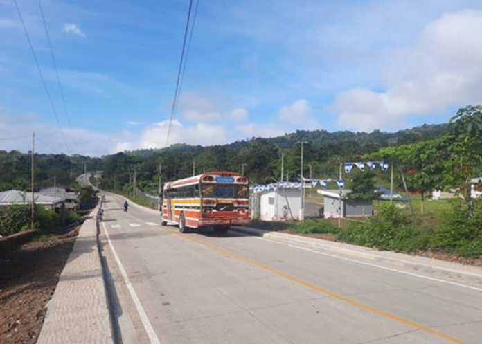 Foto:Gobierno culmina 2 kilómetros de concreto hidráulico en Río San Juan /cortesía