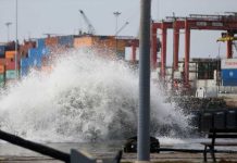 «Intensas olas» Obligan a Perú cerrar sus puertos marítimos Foto: Perú bajo alerta marítima /cortesía