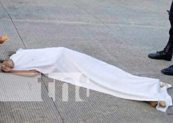 Foto:Niña muere tras ser impactada por una rastra en Rosita/Tn8