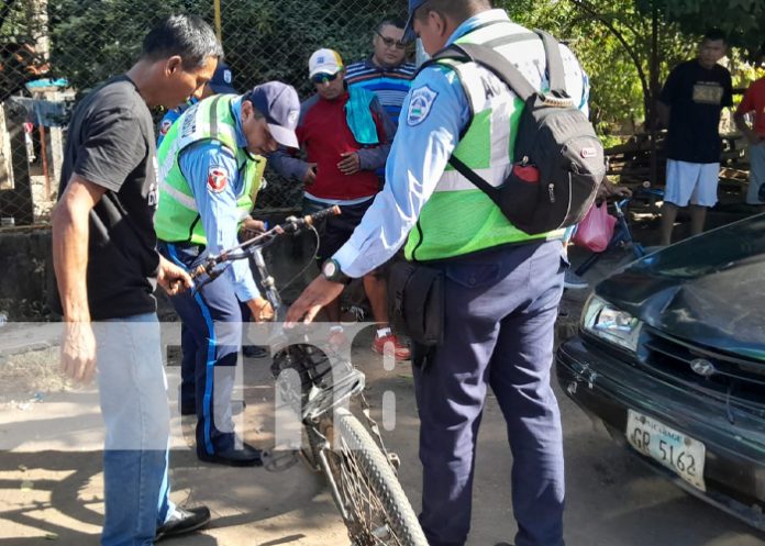 Foto; Ciclista de la tercera edad, con graves lesiones tras accidente de tránsito en Granada/Tn8