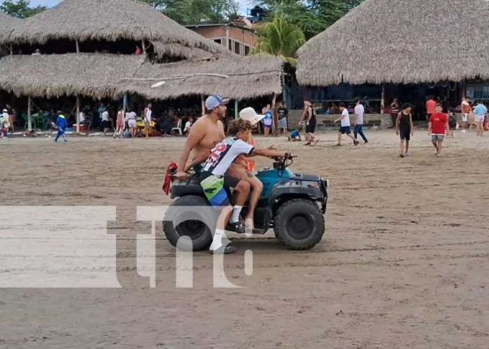 Foto: Comercio en playas de Carazo / TN8
