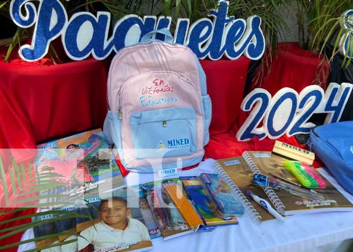 Foto: Entrega de materiales educativos a colegios en Chinandega / TN8