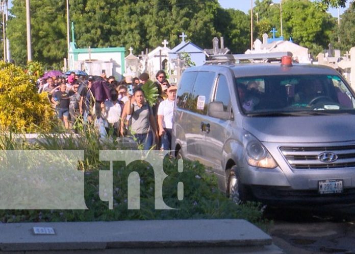 desp-2 Foto: Velan al joven Dereck Gómez, en Managua / TN8