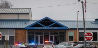 Víctimas de bala por tiroteo en escuela de EE.UU.