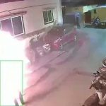 En India el exmarido se prende fuego por celos