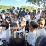 Foto: Regreso a clases en colegios de Granada / TN8