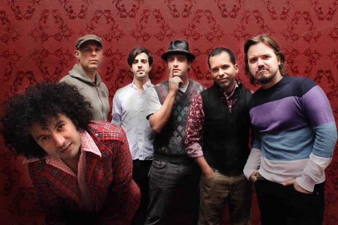 los-amigos-invisibles-13-04-10