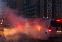 Coches y edificios calcinados en Mongolia