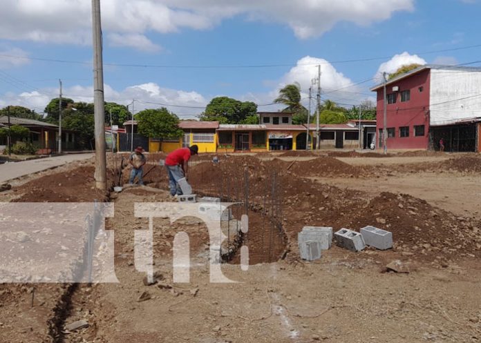 Foto: Reparto Javier Guerra, en Nandaime, construye bonito parque / TN8
