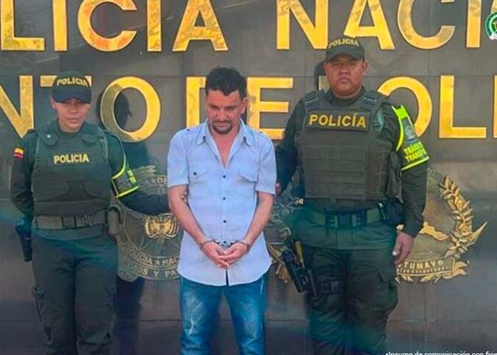 Capturan a profesor abusador de 19 chicas en Colombia