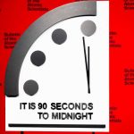 Reloj del Juicio Final permanece cerca al 'apocalipsis'