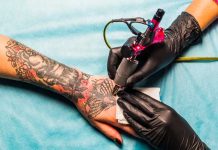 Aspirantes a ser policías en Ecuador tendrán prohibido tener tatuajes