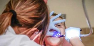 Niño muere tras ser anestesiado por su dentista en Europa