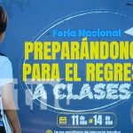 Foto: Ofertas de útiles escolares en el Parque de Ferias / TN8