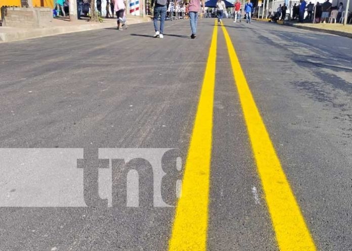 Inauguran calles en la pista principal del barrio Santa Ana en Managua