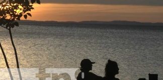 Descubre el paraíso romántico en Playa El Caimán este Mes del Amor en Ometepe
