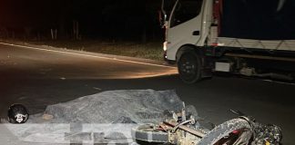 Foto: Motociclista pierde la vida tras impactar contra un camión en Chontales/TN8