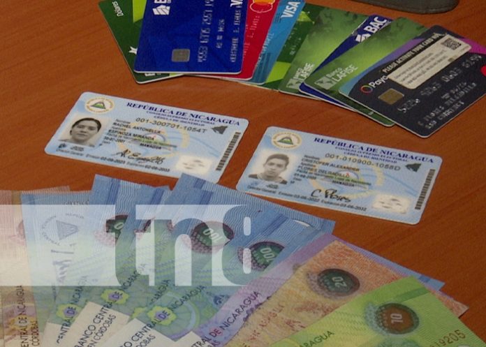 Foto: ¡Clase leche! Perdió su billetera y se la regresan con todo y el dinero/Tn8