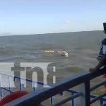 Panga naufraga en las aguas del lago Cocibolca en Moyogalpa, Ometepe Foto: Panga naufraga en las aguas del lago Cocibolca en Moyogalpa, Ometepe/TN8