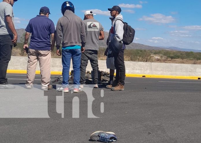 Foto: Supuesto irrespeto de señal de tránsito causa accidente fatal en Tipitapa/TN8
