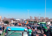 Bloqueo en España por agricultores exigiendo cambios y regulaciones Foto: Manifestaciones agrícolas en España /cortesía