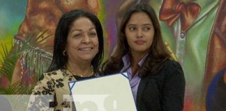 Foto: MINED clausura exitosamente diplomado en atención a niñez con discapacidad múltiple/TN8
