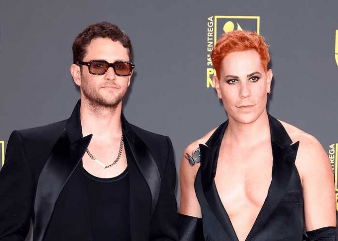 No dejan entrar a RBD en Premios Lo Nuestro: 