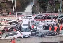 China: ¡De película! Brutal Choque involucra al menos 100 carros Foto: Brutal accidente en China /cortesía
