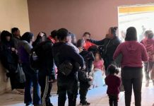 Alrededor de 100 migrantes guatemaltecos sin documentos fueron descubiertos apiñados Foto: Alrededor de 100 migrantes guatemaltecos sin documentos fueron descubiertos apiñados / Cortesía