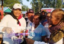 Ministra del MEFCCA visita zona productiva en el Caribe Norte Foto: Ministra del MEFCCA visita zona productiva en el Caribe Norte/TN8