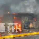 Foto: Voraz incendio arrasa con dos viviendas en el Barrio El Progreso de Acoyapa / TN8