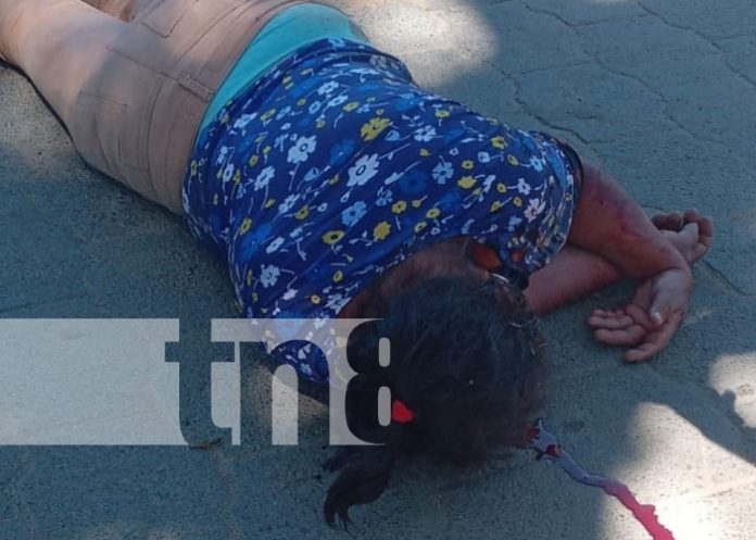 Foto: Trágico accidente en Jalapa: Mujer de 58 años cae de motocicleta en marcha/TN8