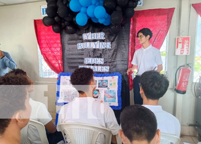 Foto: Colegio apuesta por un internet seguro /cortesía