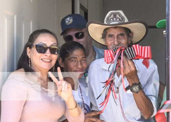 2 Foto: Alegría para familias de Ocotal por sus nuevas viviendas / TN8