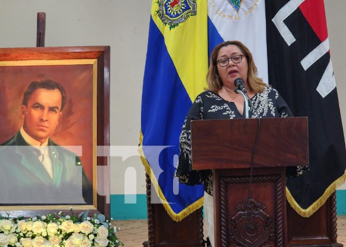 2 Foto: Realizan conferencia sobre el Pensamiento Revolucionario del Padre del Modernismo / TN8