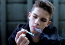 ¿Fumas y bebes? Cuidado: Tu riesgo de cáncer oral se dispara Foto: No ignores estos síntomas de cáncer oral /cortesía