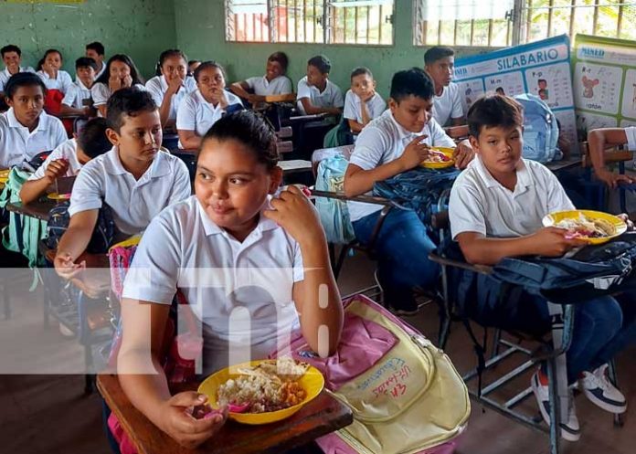 Foto: Inicia el año escolar con estudiantes de secundaria del centro público escolar en Tipitapa/TN8