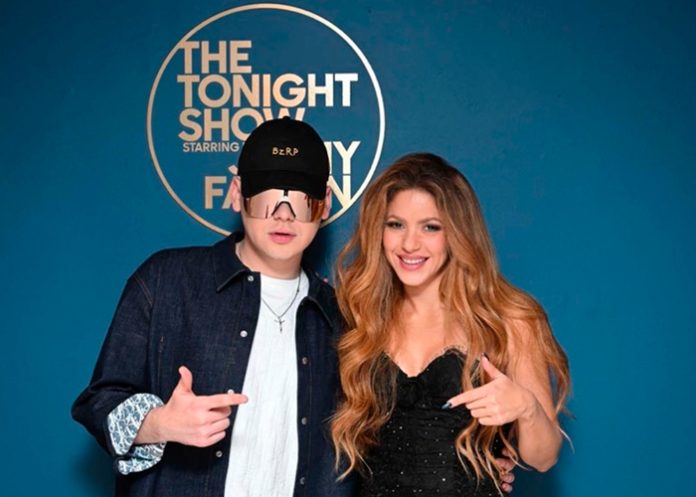 3 Foto: Bizarrap y Shakira en Estudio /cortesía