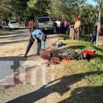 Fuerte accidente en Jalapa manda al hospital a motociclista y a su acompañante Foto: Fuerte accidente en Jalapa manda al hospital a motociclista y a su acompañante / TN8