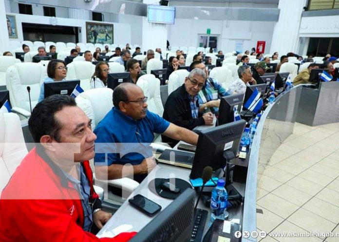 Acuerdo de facilidad de crédito para el Aeropuerto Internacional