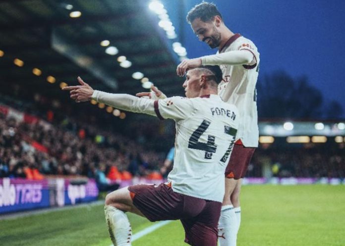 City se acerca a Liverpool; Manchester se aleja de Champions